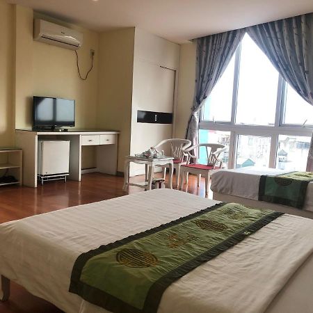 Khach San Phuc Thanh Hanoi Exteriör bild